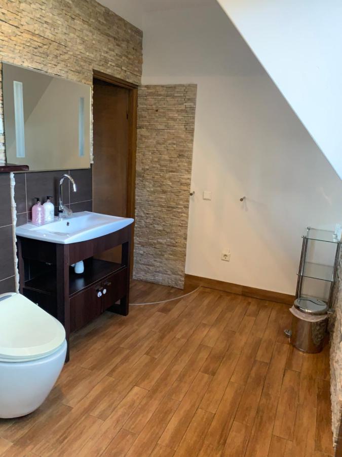 Pokoje Sunshine World Suites زاكوباني المظهر الخارجي الصورة