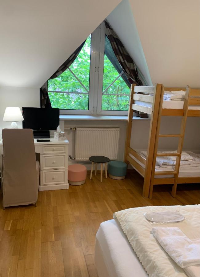 Pokoje Sunshine World Suites زاكوباني المظهر الخارجي الصورة